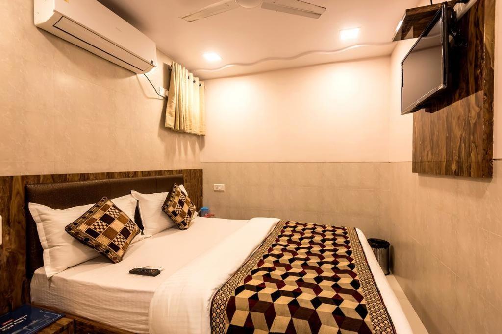 Hotel Kf Residency 뭄바이 외부 사진